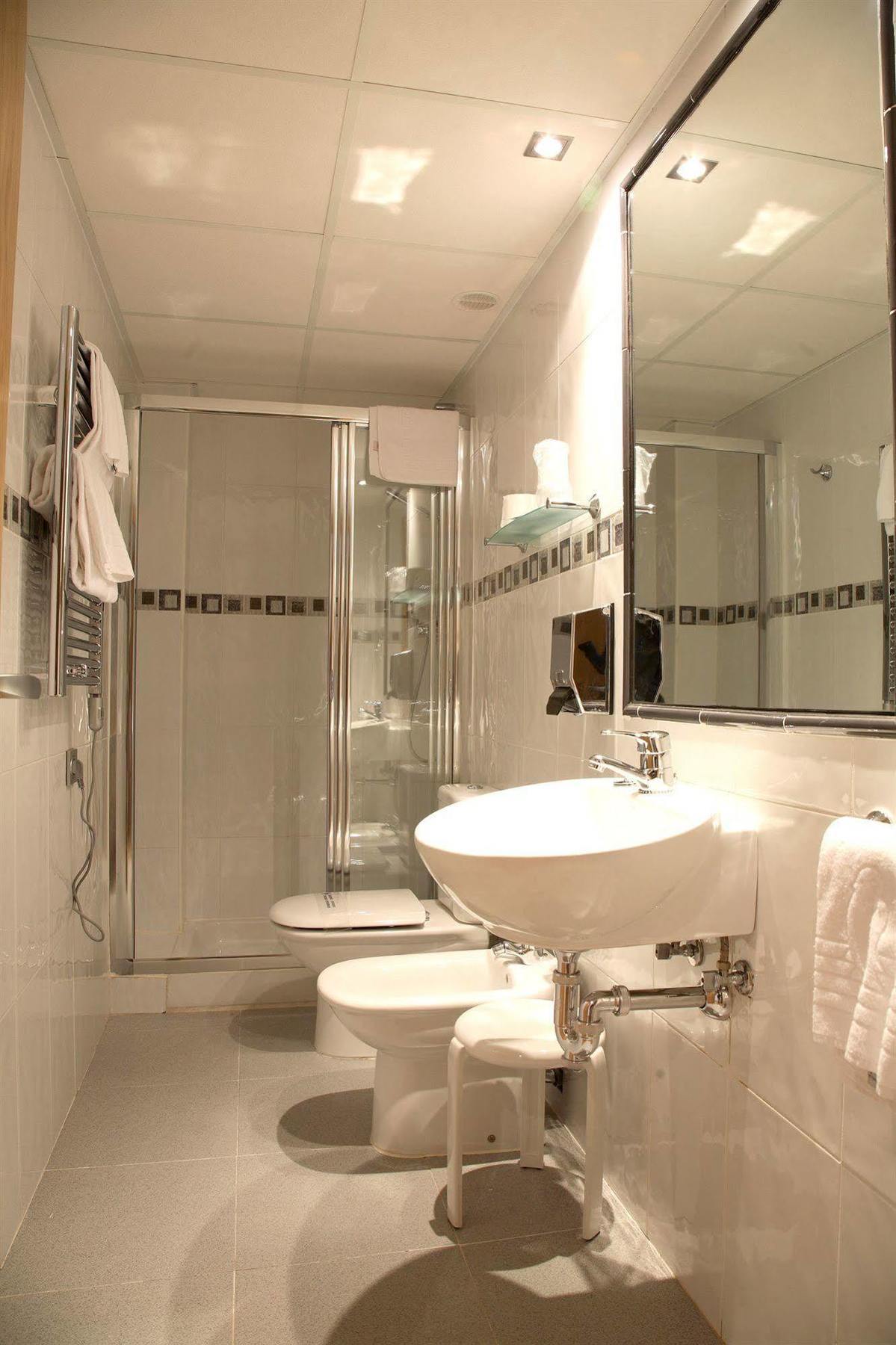 Hotel Villa De Ermua Zewnętrze zdjęcie